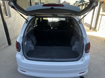 Toyota: Toyota Ipsum: 2003 г., 2.4 л, Автомат, Бензин, Минивэн — 9