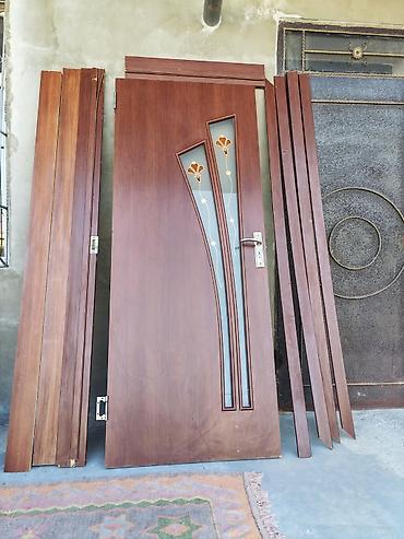 islenmis taxta: Otaq qapısı dəsti - Material: taxta əsaslı, tünd qəhvəyi rəngli örtük — 4