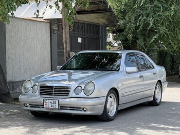Mercedes-Benz: Mercedes-Benz E 320: 1996 г., 3.2 л, Автомат, Газ, Седан