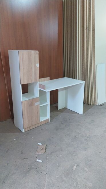 Masalar: Yazi masasi yenidir .Fabrikden birinci el en ucuz satis bizde.Reng — 11