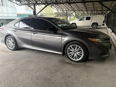 Продажа авто: Toyota Camry: 2020 г., 2.5 л, Вариатор, Гибрид, Седан — 4