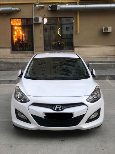 Hyundai: Hyundai i30: 1.6 l | 2013 il Hetçbek