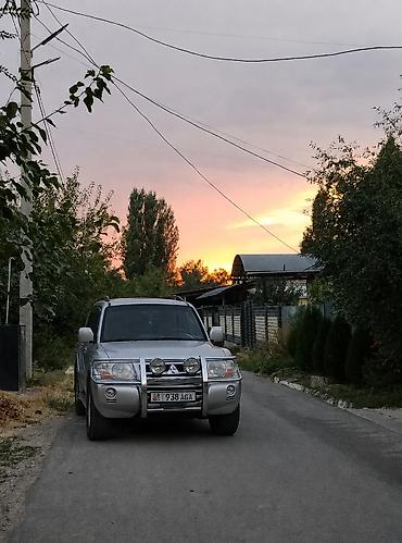 forester 2003: Mitsubishi Pajero: 2004 г., 3.2 л, Механика, Дизель, Внедорожник — 1