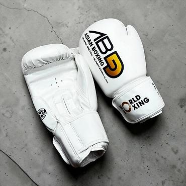 boxing: Боксерские перчатки белого цвета, тренировочно-соревновательные — 2