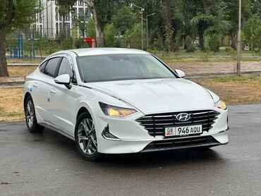 hyndai sonata: Hyundai Sonata: 2019 г., 2 л, Автомат, Газ, Седан