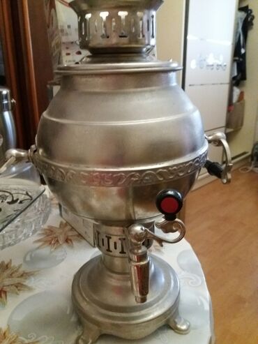 ikinci el samovar: Tok samavarı dəmi ilə birlikdə. 100 manat