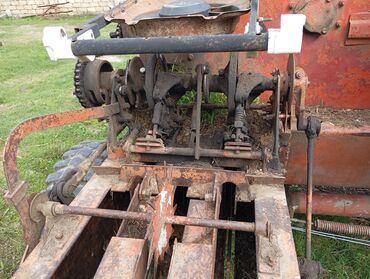 Traktorlar: Barter mümkündür mal qaraynan. Traktor, kotan, mala, ot bağlayan, arx — 7