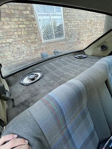 Унаа сатуу: Volkswagen Jetta: 1989 г., 1.8 л, Кол менен иштөөчү, Бензин, Седан — 8