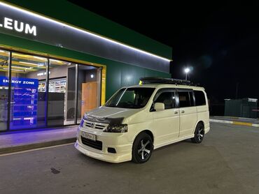 дом на обмен: Honda Stepwgn: 2005 г., 2.4 л, Автомат, Газ, Вэн/Минивэн