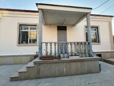 Qarajlar: Şüvəlan qəs. 4 otaqlı, 110 kv. m, Yeni təmirli