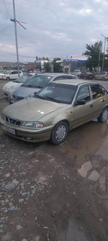дайво нибира: Daewoo Nexia: 1996 г., 1.5 л, Механика, Бензин, Седан