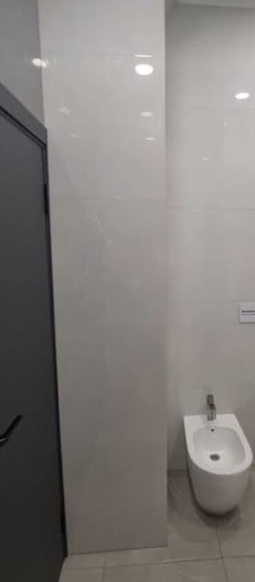 Укладка плитки: Подготовка стен для укладки, Подготовка стен для грунтовки, Резка плитки | Керамогранитая плитка, Мозаичная плитка, Стеклянная плитка | Вертикальная укладка, Диагональная укладка, Горизонтальная укладка Больше 6 лет опыта — 13