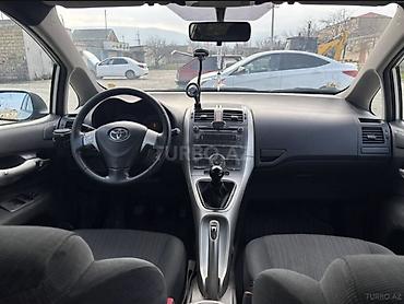 hyundai i30 oluxanası: Toyota Auris: 1.4 l | 2007 il Hetçbek — 5