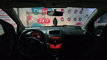avante 3: Toyota Aygo: 2006 г., 1 л, Механика, Бензин, Хэтчбэк — 5