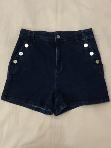 женские джинсы с вышивкой: Шорты M (EU 38), цвет - Синий