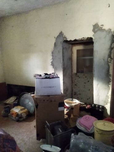 Həyət evləri və villaların satışı: 9 otaq, 200 kv. m, Kredit var, Orta təmir -da lalafo.az — 5 Həyət evləri və villaların satışı: 9 otaq, 200 kv. m, Kredit var, Orta təmir — 5