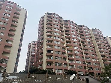 Mənzillər: 3 otaqlı, Yeni tikili, 125 kv. m — 1