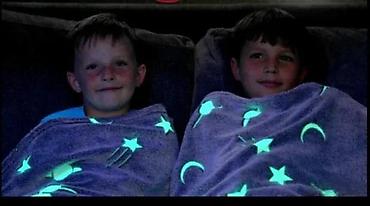 Ćebad i pokrivači: MAGICNO CEBE 150X200 CM NOVO OGROMNO SVETLECE CEBE ZA DECU | Cene — 2