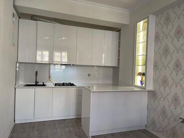 Uzunmüddətli kirayə mənzillər: Ev Xırdalanda Kristal Abşeron 1 də yerləşir Ev 2 otaq studio mənzil — 5