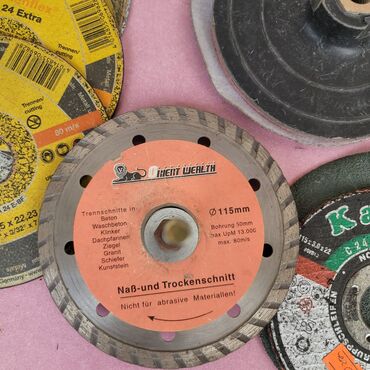 Kəsici disklər: Yonma / kəsici daşı hamısı 25 azn böyuk kiçik ölçu. Qaynaq elektrodu -da lalafo.az — 11 Kəsici disklər: Yonma / kəsici daşı hamısı 25 azn böyuk kiçik ölçu. Qaynaq elektrodu — 11