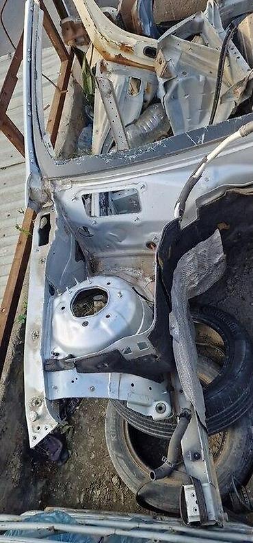 автомат: "Mercedes-Benz W212" ön bakavin hissəsi Mercedes benz W212 ön bakavin — 5
