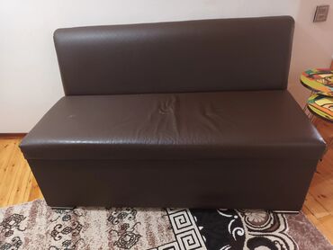 дизайнерские стулья: Divan, İşlənmiş, Açılmayan, Bazasız, Süni dəri, Çatdırılma yoxdur