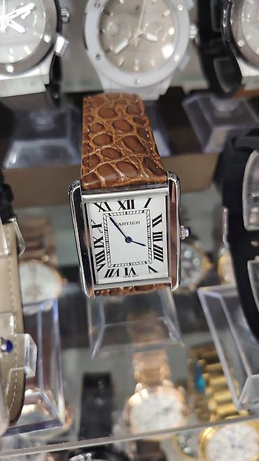 Aksesuarlar: Cartier Tank Solo tərzində kvadrat korpuslu klassik saat - Korpus — 3