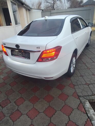 BYD: BYD E5: 2018 г., Автомат, Электромобиль, Седан — 4