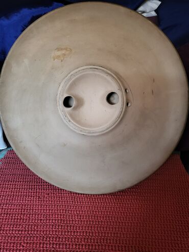 Ostalo posuđe: Tanjir nov za zid,rucni rad,rucno oslikan,pa glaziran. 70,80te — 9