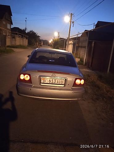 соната жёлтый: Hyundai Sonata: 2003 г., 2 л, Автомат, Седан — 4