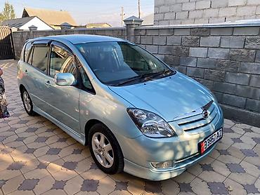 Toyota Ipsum: 2003 г., 1.8 л, Автомат, Бензин, Минивэн