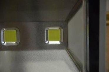 Rasveta: Led reflektori 100w. Kvalitetni Led reflektori sa diodom iz jednog — 12