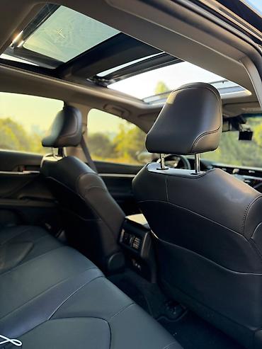 Toyota: Toyota Camry: 2019 г., 2.5 л, Автомат, Бензин, Седан — 5