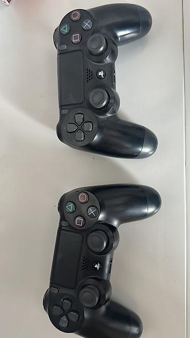 ps4 usb: PlayStation 4 Slim konsolu + 2 ədəd DualShock 4 - Model: Sony PS4 — 2