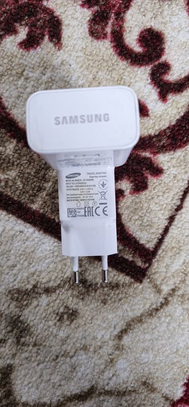 зарядное устройство б: USB зарядка SAMSUNG 
original
оригинал