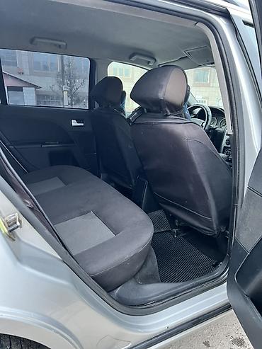 Ford: Ford Mondeo: 2002 г., 2 л, Механика, Бензин, Универсал — 7