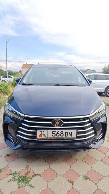 ключ на спринтер: BYD : 2019 г., 1.5 л, Робот, Бензин, Кроссовер