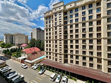 Долгосрочная аренда квартир: 3 комнаты, Агентство недвижимости, Без подселения — 12