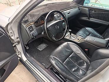 Mercedes-Benz: Mercedes-Benz E-Class: 1995 г., Седан — 11