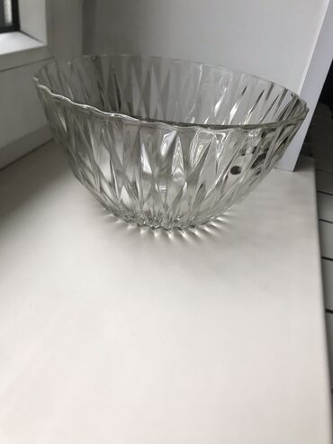 отдам даром телевизоры: Актуально!! Меняю салатницу ссср стекло. Состояние идеальное на 1