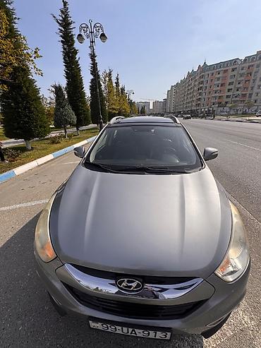 lexus rx 350: Hyundai ix35: 2 l | 2010 il Ofrouder/SUV — 5