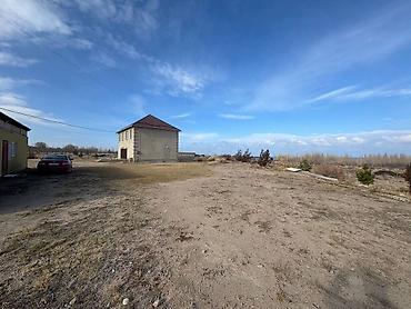 Посуточная аренда домов: Сдаю в аренду просторный дом с современной кухней-гостиной. - Кухня — 6