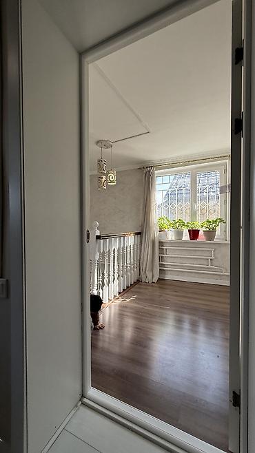 Продажа коттеджей и домов: 🏡 **СРОЧНО ПРОДАЕТСЯ 2-этажный дом!** ✨ 5 комнат 📐 Общая площадь — — 9