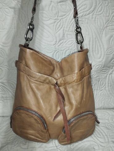 Torbe: Vrhunska kožna torba Uterque Prelepa torba španskog brenda Uterqü e — 6