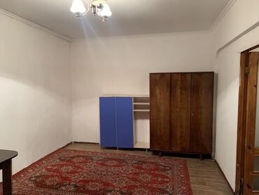 дом балыкчы квартира: 2 комнаты, Собственник, Без подселения, С мебелью частично
