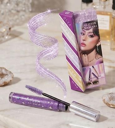 gres parfemi: OSYA Glitter Mascara – sjajna maskara u ljubičastoj boji - Efekat — 1