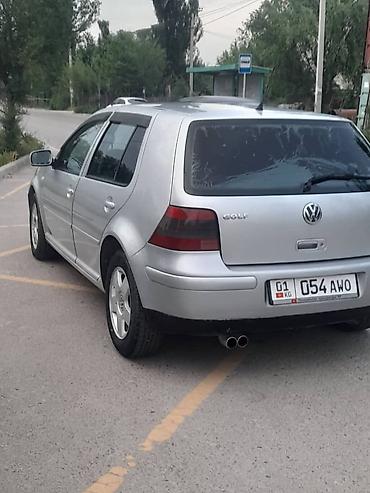 Унаа: Volkswagen Golf: 2002 г., 1.6 л, Кол менен иштөөчү, Бензин, Хетчбек — 5