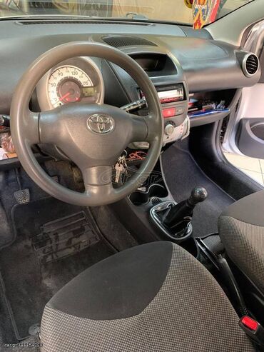 Toyota: Toyota Aygo: 1 l. | 2012 έ. Χάτσμπακ — 11