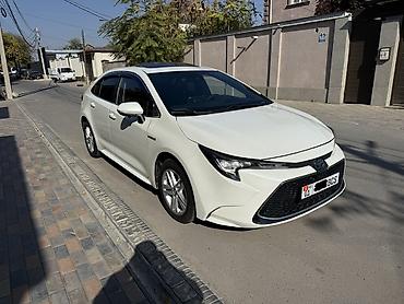 sequoia 2010: Toyota Levin: 2019 г., Автомат, Гибрид, Седан — 5