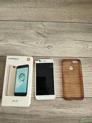 note 2: Xiaomi, Mi A1, Б/у — 2